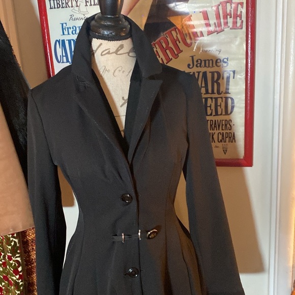 Marithe Francois Girbaud princess cut winter coat. Heavy and warm - Picture 2 of 15